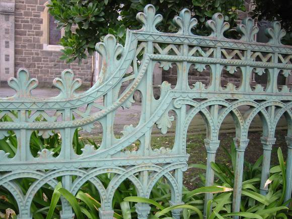 St Andrews Kirk Ballarat Fence 02 Oct 03
