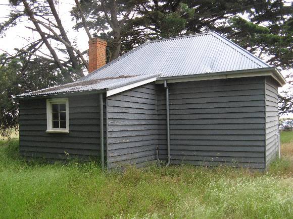 Former Hesse toll house rear
