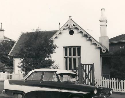 B1012 Frmr Invergowrie Lodge