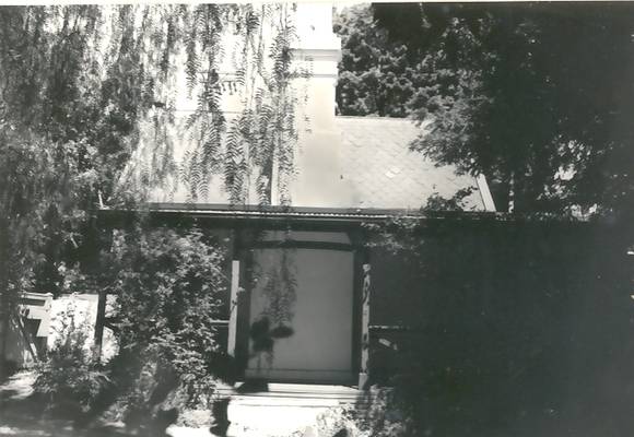 B1012 Frmr Invergowrie Lodge