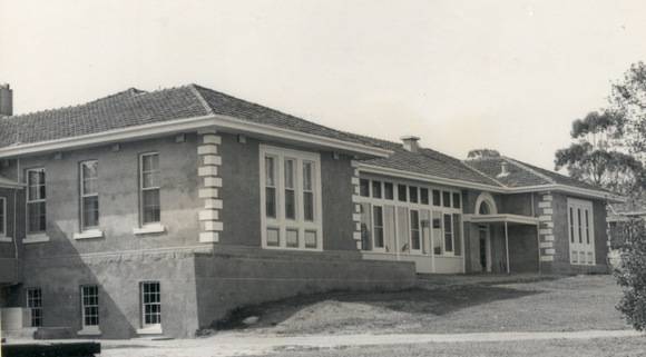 B1050 District Hospital Dunolly