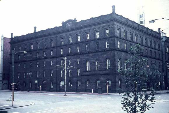 B0106 Goldsborough Mort Building Melbourne