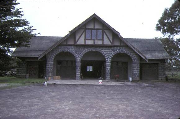 Moranghurk Motor Garage 1920s 