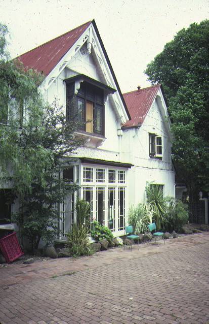 1_Wattle House Jackson Street St Kilda Front View Nov 1985