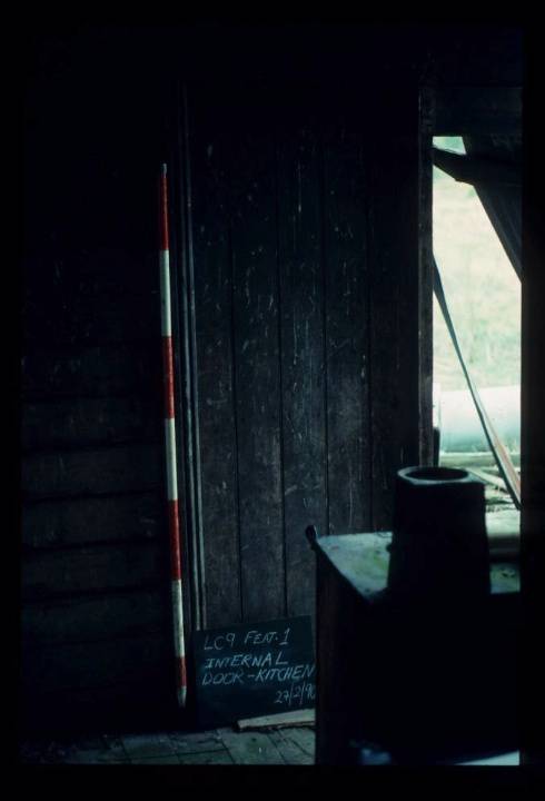LAKE CONDAH - COMPLEX D (MURPHY'S HUT) FEATURE -
INTERNAL DOOR KITCHEN