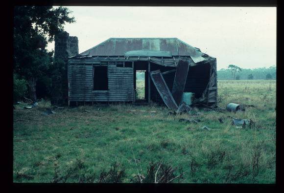 LAKE CONDAH - COMPLEX D (MURPHY'S HUT)