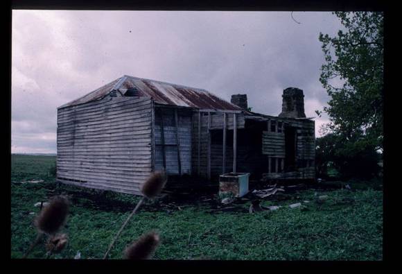 LAKE CONDAH - COMPLEX D (MURPHY'S HUT)