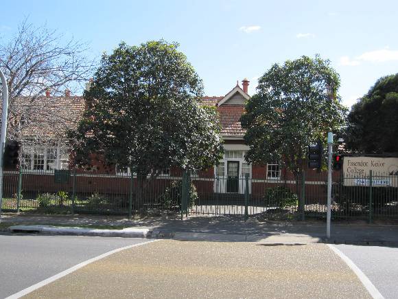 Essendon Highschool (2).JPG