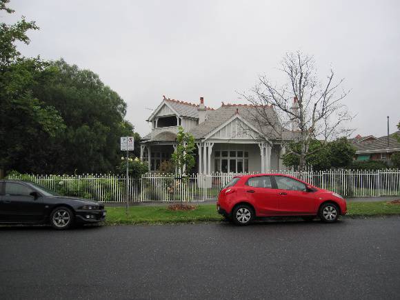 28 Leslie Road.JPG