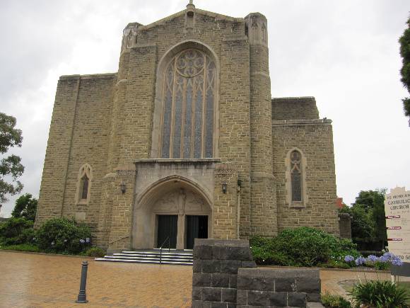 818 Mt Alexander Road.JPG