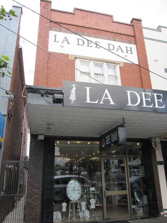 1033 Mt Alexander Road.JPG