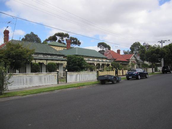 Glen Street