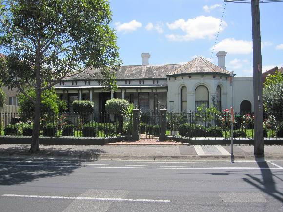 62 Holmes Road.JPG