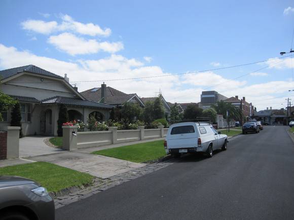 Newhall Avenue (2).JPG