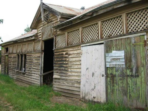 Police Lockup Mansfield 2002