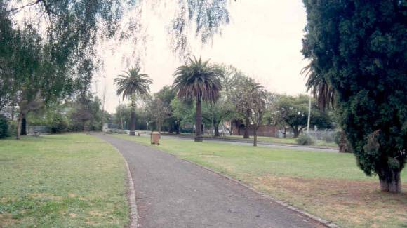 Footscray Railway Station Complex Reserve