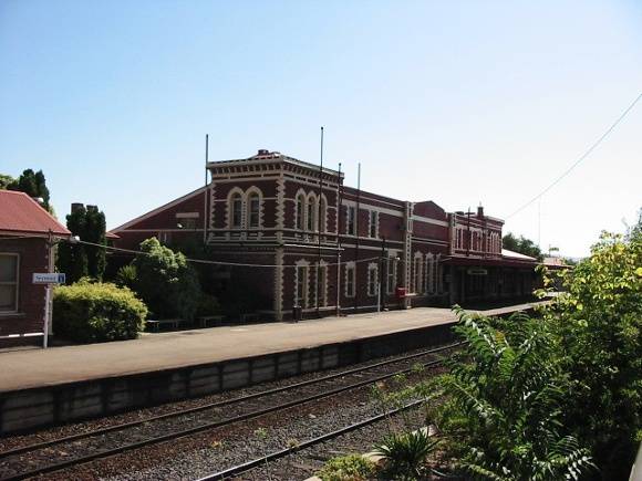 Seymour RWS Railway Building Road Side February 2002