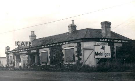 B1260 Monmaoushire Hotel Diggers Rest