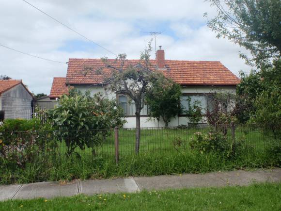 7 Benjamin Street.JPG