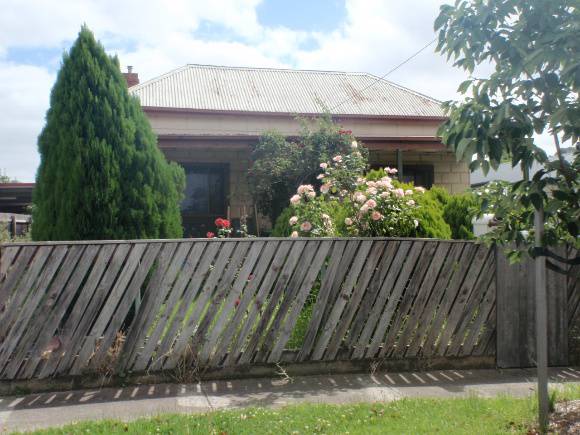 8 Benjamin Street.JPG