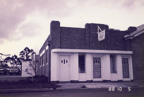 B6168 Trafalgar Cooperative Butter & Cheese Factory
