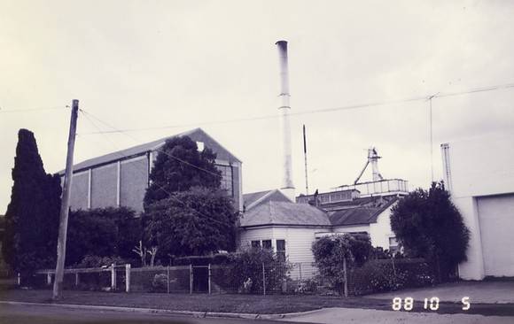 B6168 Trafalgar Cooperative Butter & Cheese Factory