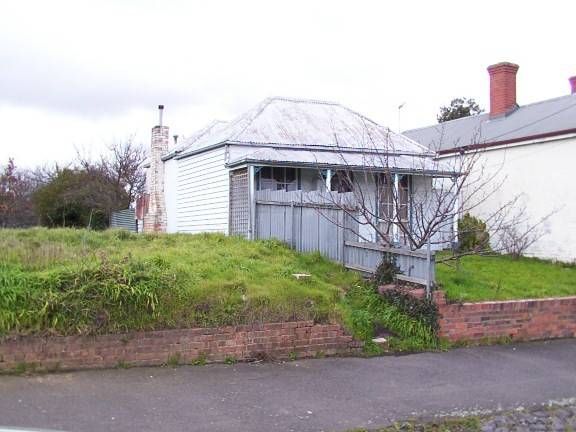 7 East Street South