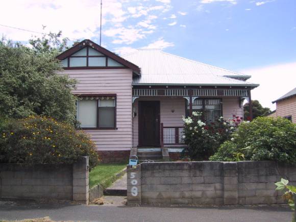 508 Errard Street South