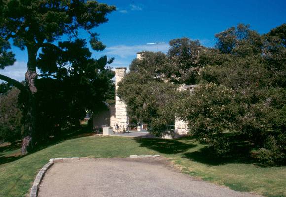 Delgany Portsea Garage and Drive September 2003