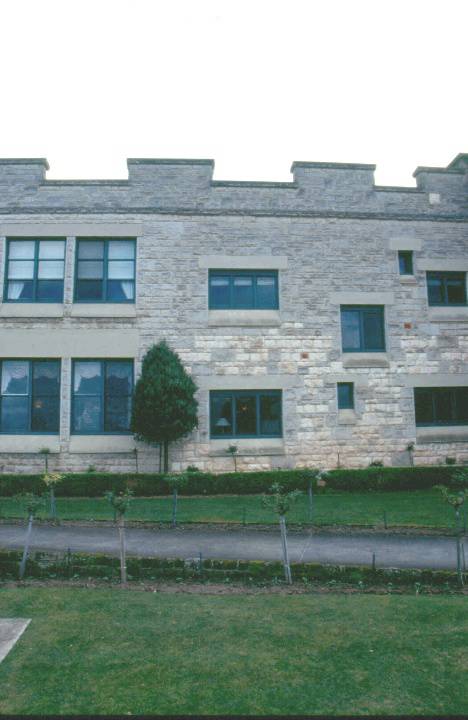 Delgany Portsea Join of 1953 and 1925 House September 2003