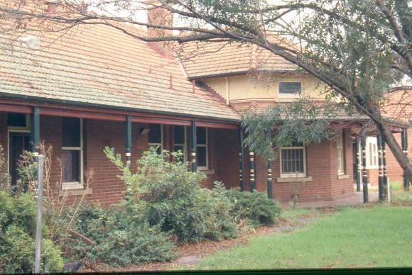 Royal Park Hospital Ward April 2002