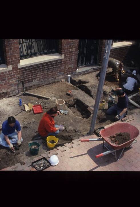 Casselden Place Excavation 2002-2003