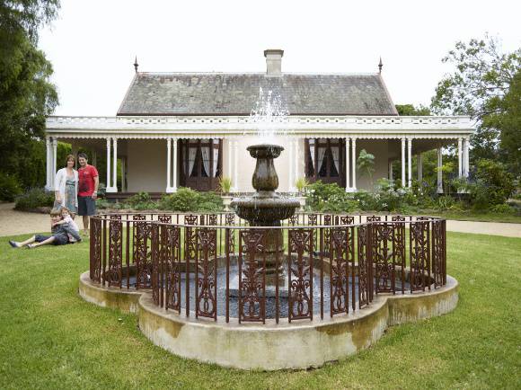 B1061 Barwon Grange House