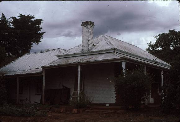 B4011 Barnfield 