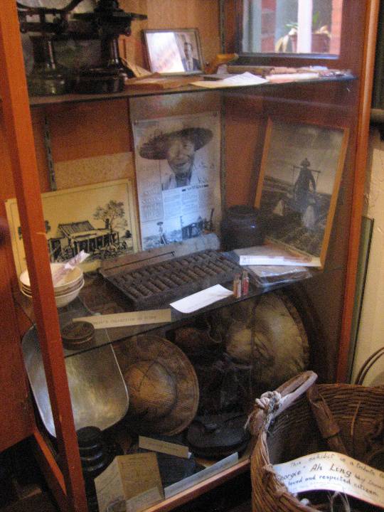Georgie's Hut and Object Collection_Donald_objects2
