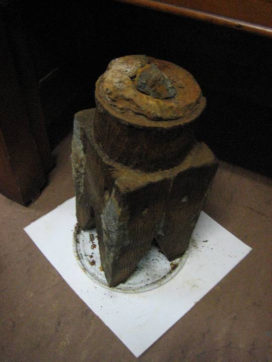 Georgie's Hut and Object Collection_Donald_objects4