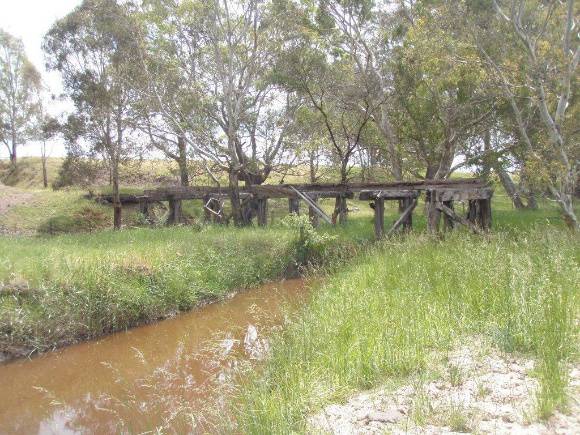 B6944 Dwyer's Creek Bridge 