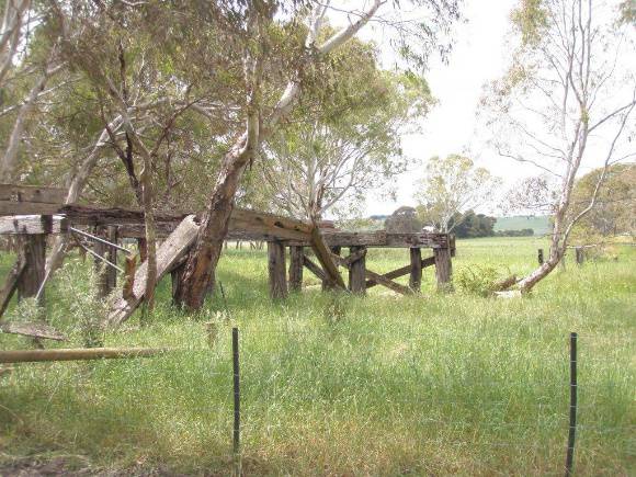 B6944 Dwyer's Creek Bridge 