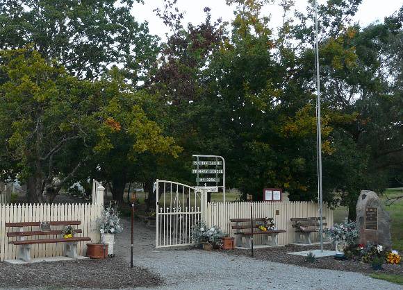 Buchan South Avenue of Honour.jpg