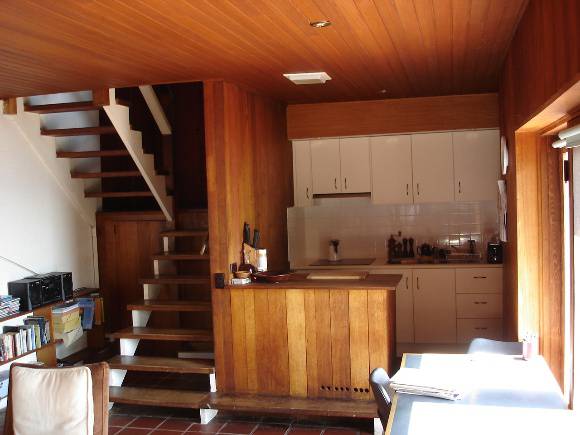 5345 Ramsay House Mt Eliza Living Area 23 March 2006 mz