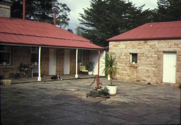 glenisla homestead glenisla via cavendish rear entrance jul1978