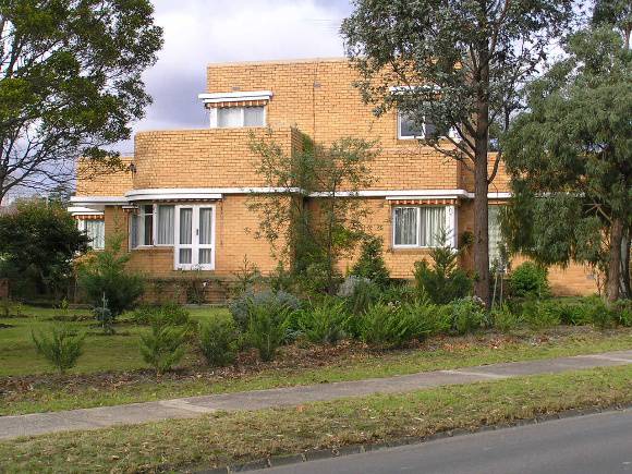 Review of B Graded Buildings in Kew, Camberwell & Hawthorn