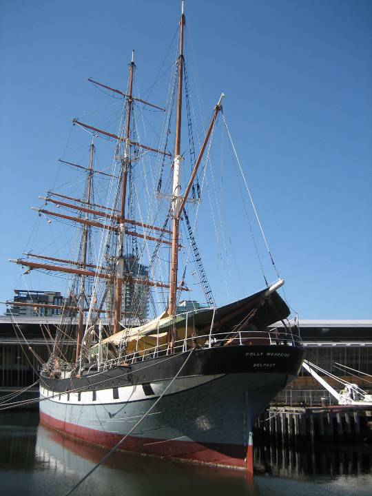 14368 Polly Woodside Stern 4 Oct 2006 mz 