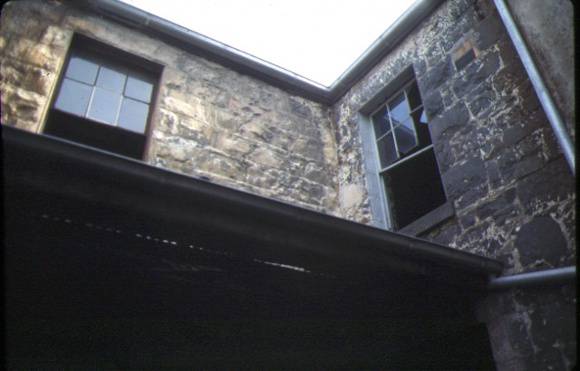 glass terrace gertrude street fitzroy rear stonework aug1978