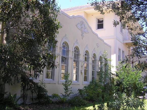 Review of B Graded Buildings in Kew, Camberwell & Hawthorn