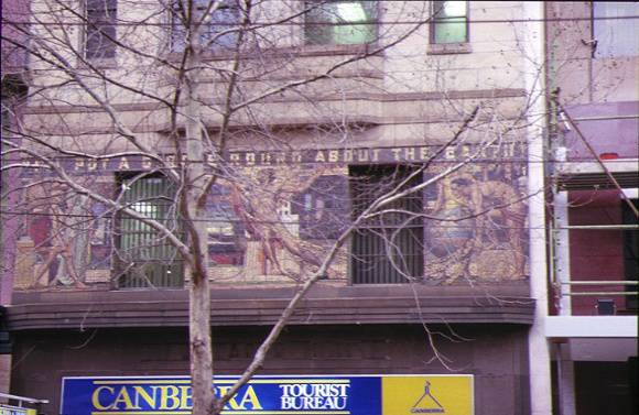 newspaper house collins street melbourne view above entrance
