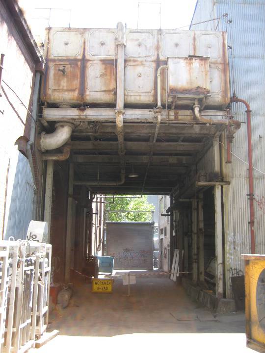 H2117 Overhead Water Tank Spencer St Power Station Rear View 6 Dec 2006 mz 
