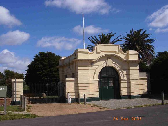Newport A & B Power Station Gatehouse (former) and Canary Island Palms, Hobsons Bay Heritage Study 2006