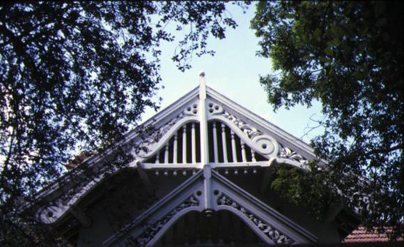 nocklofty royal parade parkville detail gable dec1978
