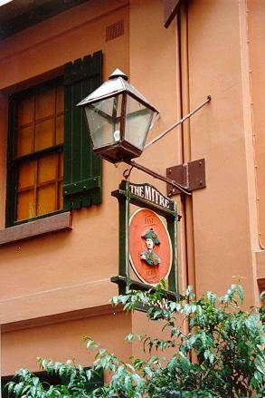 mitre tavern bank place melbourne lamp detail